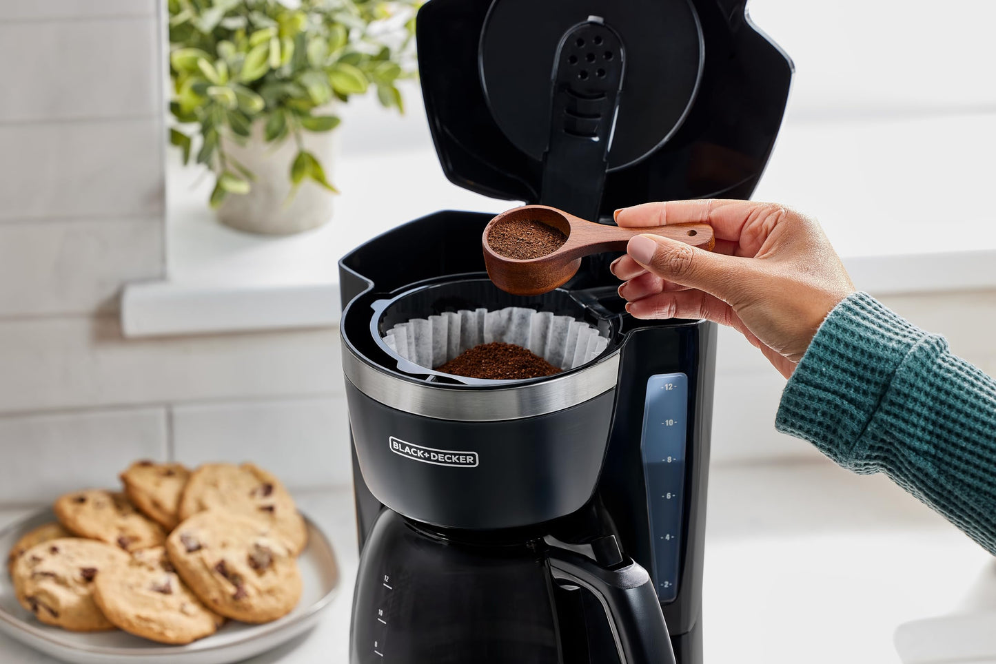 BLACK+DECKER 12-Cup Digital Coffee Maker, Programmable, Washable Basket Filter, Sneak-A-Cup, Auto Brew, Water Window, Keep Hot Plate, Black